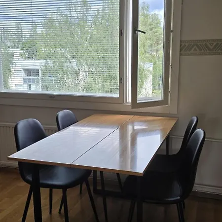 Apartament And Cloce To The Airport 75m2 App *