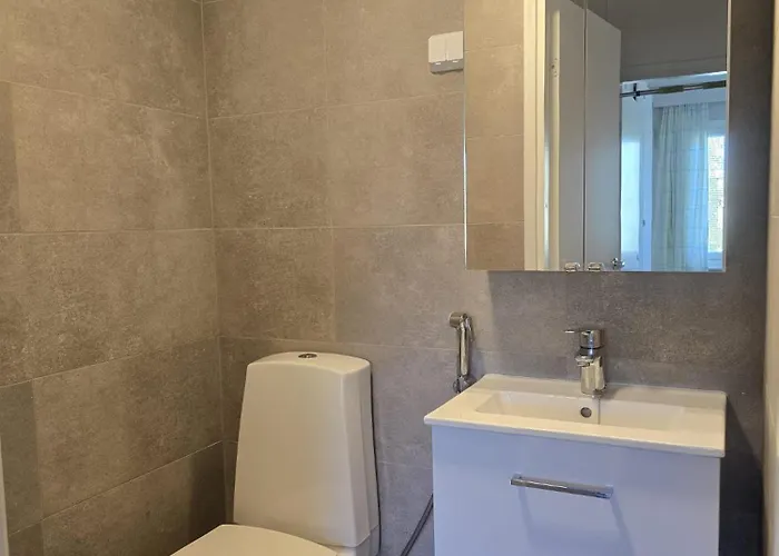 And Cloce To The Airport 75m2 App Appartamento Vantaa